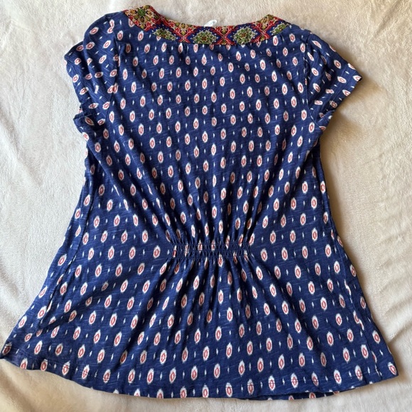 Anthropologie Akemi + Kin Embroidered Beaded Top – Size S - Picture 3 of 4